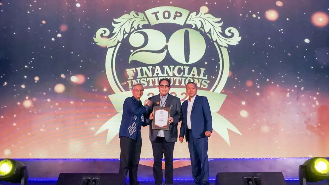 Bank DKI Raih Tiga Penghargaan Top 20 Financial Institution Award 2022