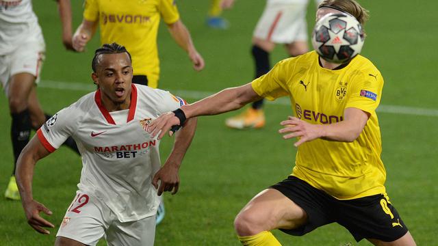 Foto: Manajemen Terlalu Rempong, 4 Pemain Ini Gagal Bermain untuk Klub Baru