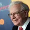 Peringkat kedua diikuti oleh pemilik Berkshire Hathaway, Warren Buffett. Kekayaan pria 86 tahun ini mencapai US$ 75,6 miliar atau sekitar Rp 1.005 triliun. (NYC)