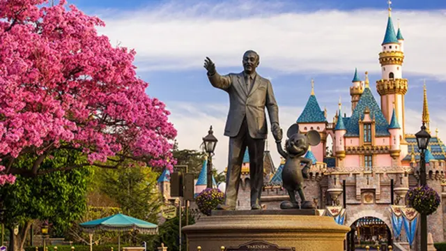 Disneyland California ( Foto: Californiabeaches.com)