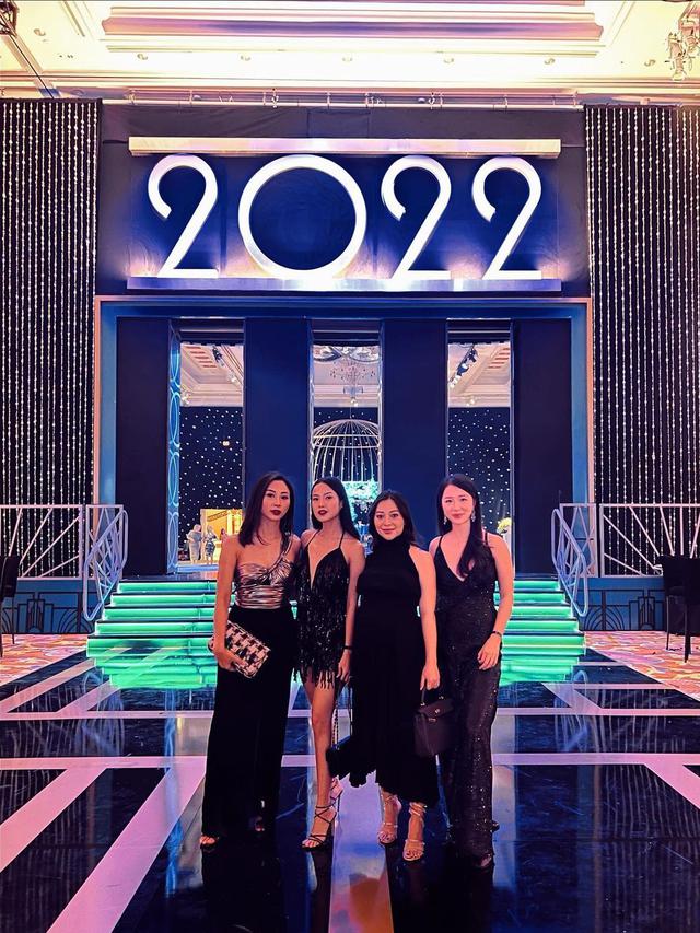 8 Potret Nikita Willy Rayakan Tahun Baru di Las Vegas, Dilanjut Road Trip dengan Suami