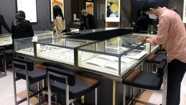 Gerai The Palace di Central Park Mall