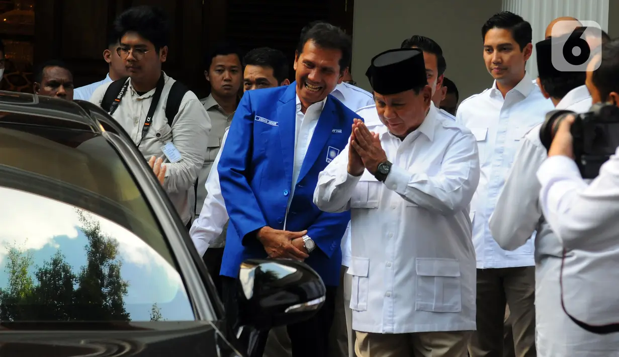 Zulkifli Hasan juga mengingatkan kepada kadernya supaya tidak mudah bawa perasaan lantaran capres yang diusung partainya yakni Prabowo pada Pemilu 2019 kalah. (merdeka.com/Imam Buhori)