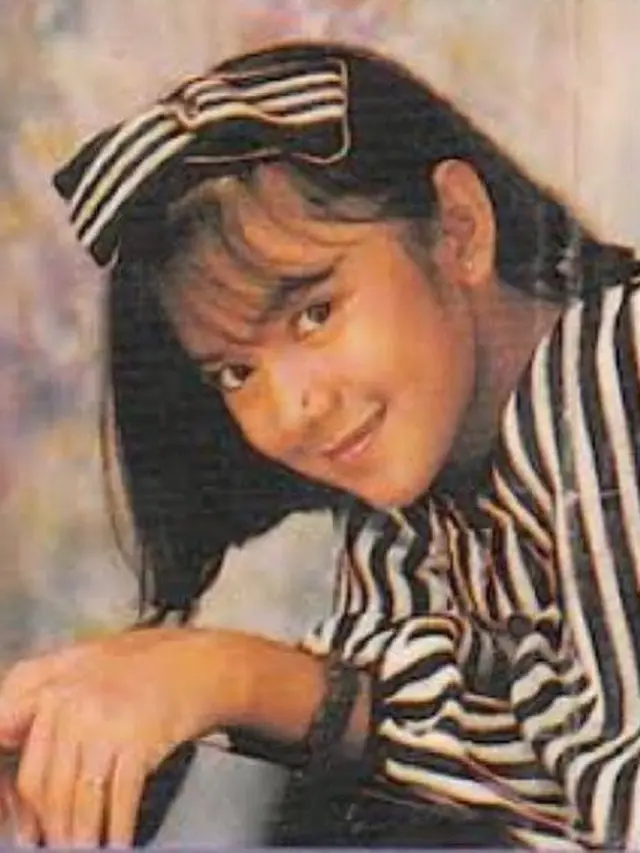 6 Transformasi Enno Lerian, dari Penyanyi Cilik Sampai Cantik Berhijab