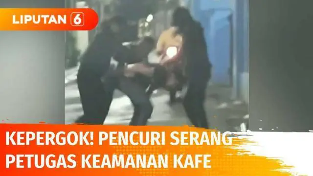 Tertangkap tangan tengah menjalankan aksi pencurian tablet dan uang senilai jutaan rupiah, pria ini mencoba kabur dengan melukai petugas keamanan dengan senjatanya. Warga yang emosi langsung menghajarnya hingga babak belur.