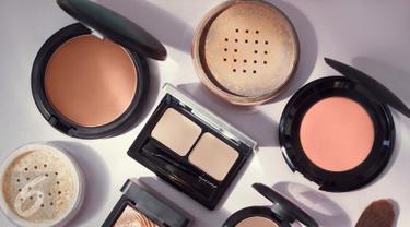 073998700_1490327836-Alat-Make-Up5