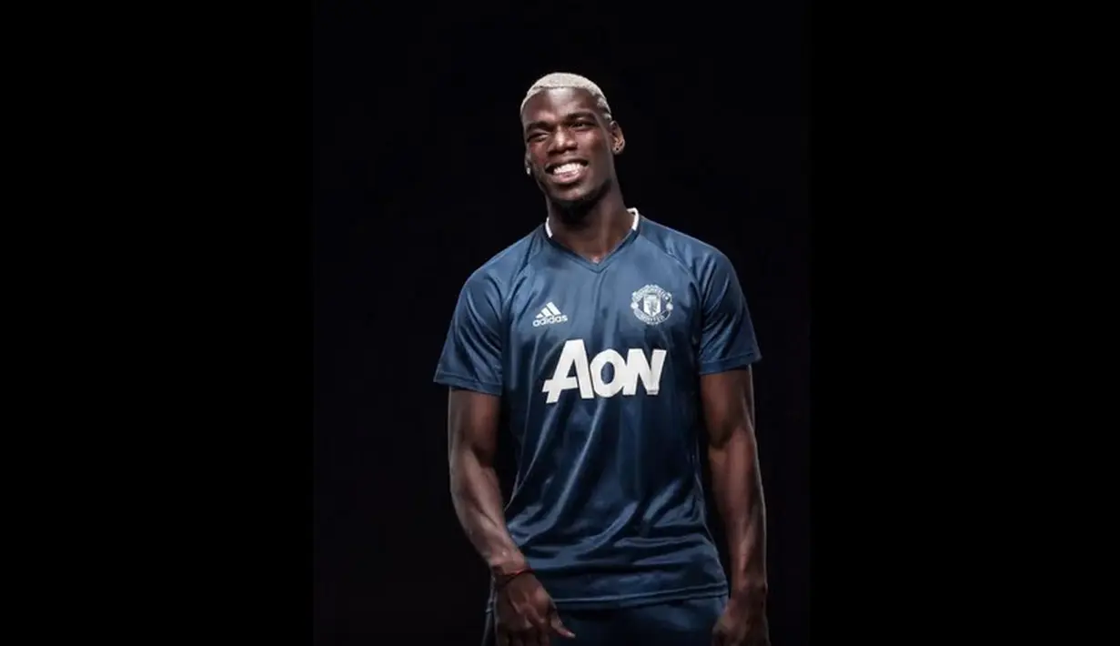 Pogba menjadi rekrutan keempat Manchester United pada musim ini. Sebelum dia, The Red Devils sudah mendatangkan Eric Bailly dari Villarreal, Henrikh Mkhitaryan dari Borussia Dortmund, dan Zlatan Ibrahimovic dari Paris Saint-Germain. (www.manutd.com)