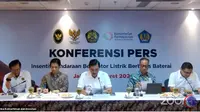 Menteri Koordinator Bidang Kemaritiman dan Investasi Luhut Binsar Pandjaitan mengumumkan bahwa subsidi untuk kendaraan listrik mulai diberikan pada 20 Maret 2023. (Liputan6.com/JohanTallo)