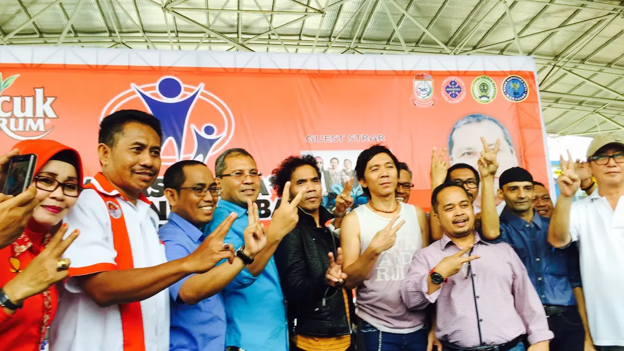 Slank kampanye anti narkoba di Makassar.
