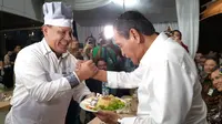 Ketua KPK Firli Masak Nasgor untuk Karyawan dan Wartawan