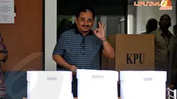 [FOTO] Ragam Gaya Tahanan KPK Usai Mencoblos