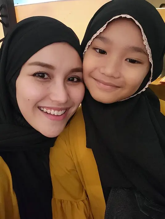 <p>Ayu Ting Ting (Instagram/ayutingting92)</p>