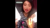 Dinilai Jadul, Gadis Ini Akan Berikan iPhone 7 Miliknya Cuma-Cuma