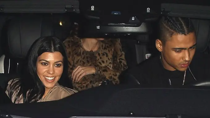 Kourtney Kardashian dan Quincy Brown