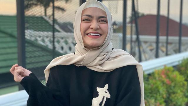 Nathalie Holscher Jawab Tudingan Pernah Menikah dan ...