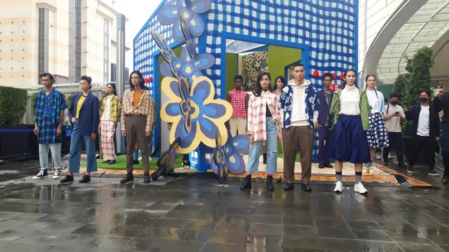 Marni Kolaborasi Perdana dengan Uniqlo, Hadirkan Koleksi Lebih Ramah di Kantong