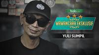 Wawancara eksklusif bersama Yuli Sumpil. (Bola.com/Dody Iryawan)
