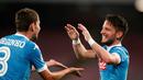 Striker Napoli, Dries Mertens, mencetak hattrick saat Napoli membungkam Bologna 6-0 dalam laga Serie A Italia di Stadion San Paolo, Naples, Rabu (20/4/2016) dini hari WIB. (AFP/Carlo Hermann)
