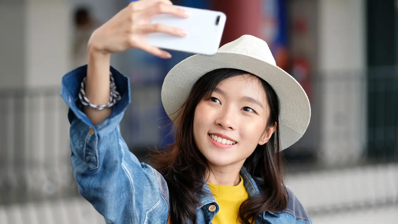 Sensasi Mencoba Jaringan 5G Pertama di Solo, Inovasi Apa yang Dihadirkan?