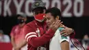 Fredy meraih medali setelah mengalahkan wakil dari India, Tarun melalui pertarungan dua gim dengan skor kemenangan yaitu 21-17 dan 21-11. (Foto: AP/Kiichiro Sato)