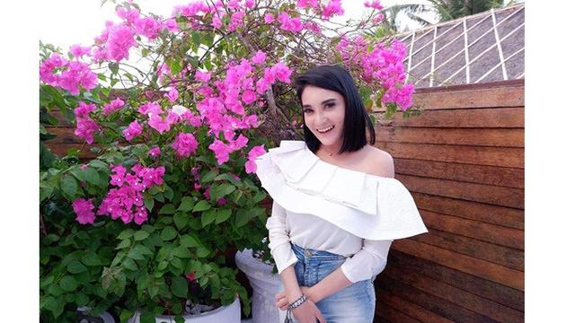 Lama Vakum, Ini 7 Potret Terbaru Kiki Amalia yang Masih Betah Sendiri