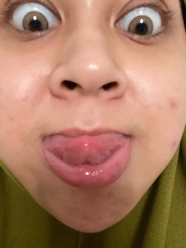 Dibully karena Jerawat, Ini 6 Potret Kesha Ratuliu Tanpa Makeup