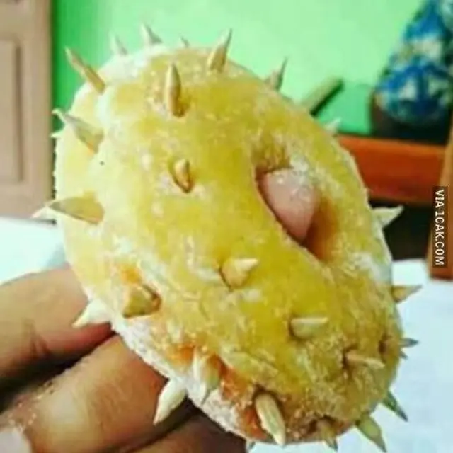 6 Potret Donat Tak Biasa Ini Bikin Geleng Kepala, Jadi Gagal Ngiler