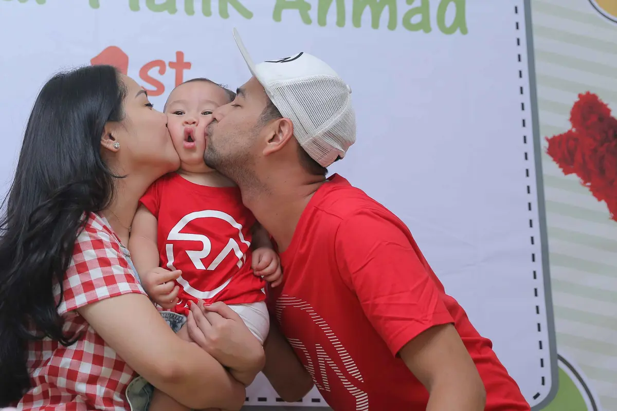[Bintang] Raffi Ahmad, Nagita Slavina, Rafathar Malik Ahmad