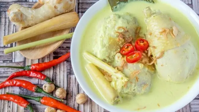 Ilustrasi opor ayam.