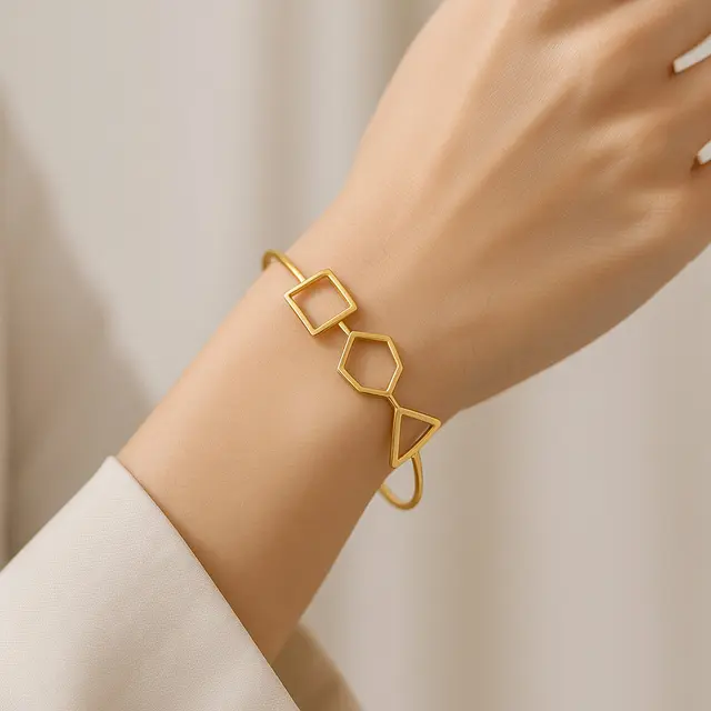 Model Gelang Emas Mewah tapi Realistis Budget