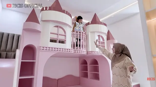 Potret Kamar Tidur Moana Anak Ria Ricis