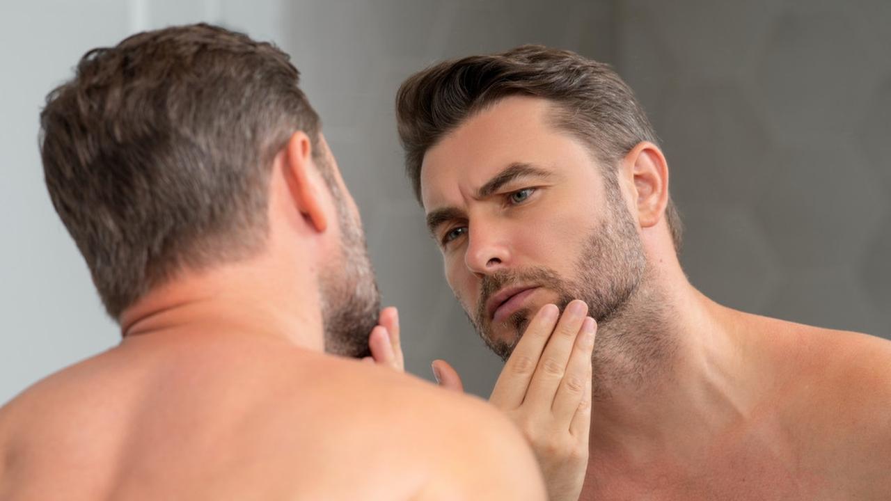 Jerawat di Dagu Pria, Ketahui Penyebab dan Cara Mengatasinya