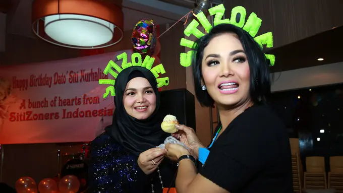 Siti Nurhaliza dan Krisdayanti