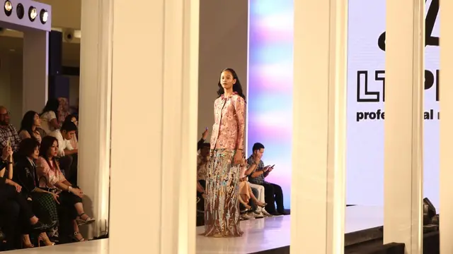 Busana Lebaran Berwarna Pastel Bagi Si Feminin