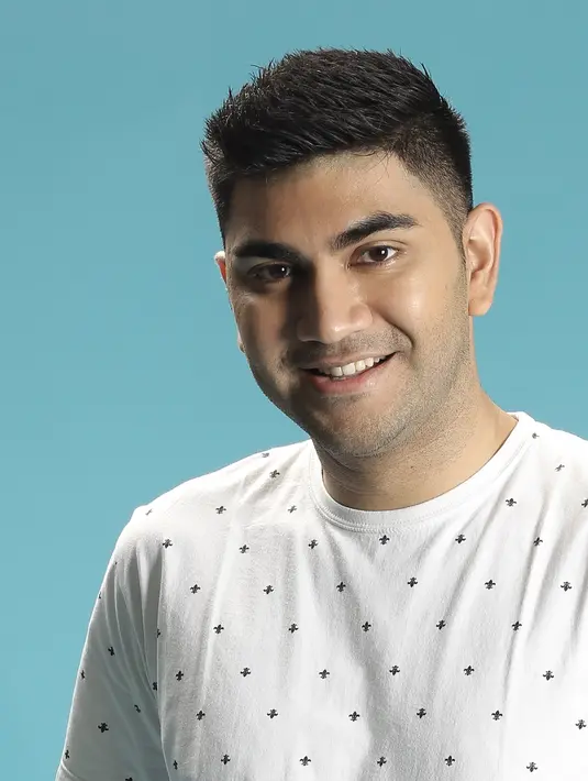 Aktor, penulis skenario, produser film ini yakin season kedua bisa mendapatkan lebih banyak penonton lagi. Bahkan, bisa lebih dari 200 ribu viewer dari target 500 ribu. Seperti kesuksesan yang pertama. (Bambang E. Ros/Bintang.com)