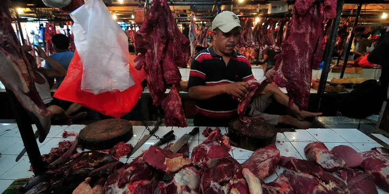 Harga Daging Mulai Merangkak Pasca-Kenaikan BBM