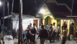Polisi Ditikam Saat Kawal Mediasi Kasus di Rumah Kepala Desa