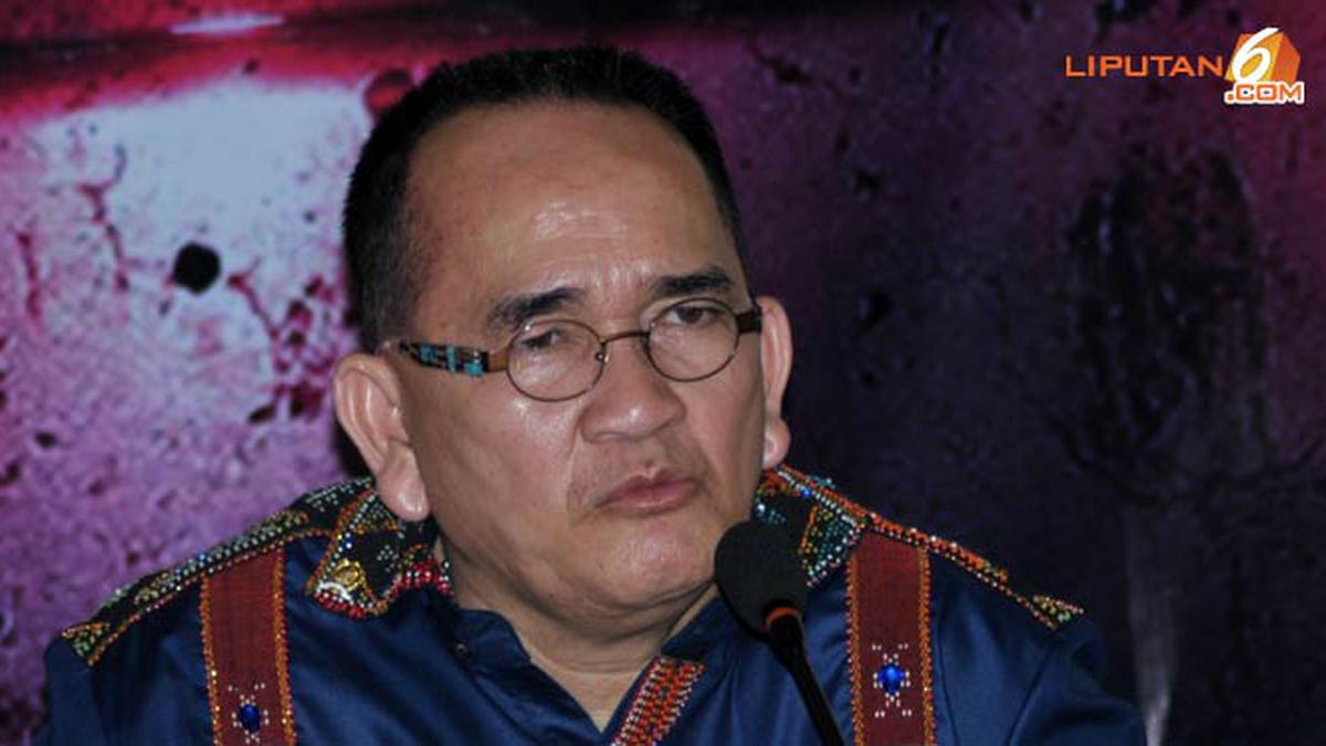 Soal Hukuman Akil Mochtar, Ruhut Kritik Mahfud MD dan Jimly