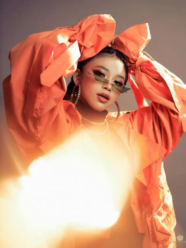 Makin Dewasa, Ini 6 Pemotretan Elegan Anneth Delliecia Juara Indonesian Idol Junior