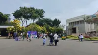 Pengunjung di kawasan Ancol, Jakarta Utara, pada hari terakhir cuti bersama Hari Raya Idul Fitri 1444 H, Selasa (25/4/2023). (Liputan6.com/ Winda Nelfira)