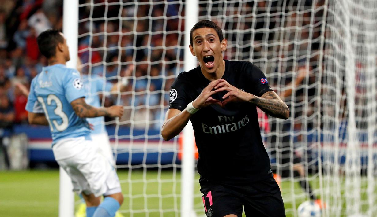 Pemain Paris St Germain, Angel Di Maria, merayakan gol yang dicetaknya ke gawang Malmo di laga Grup A Liga Champions di Stadion Parc des Princes, Paris, Prancis. (15/9/2015). (Reuters/Charles Platiau)