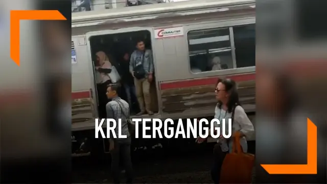 VIDEO: KRL Gangguan Antara Stasiun Tanah Abang dan Palmerah