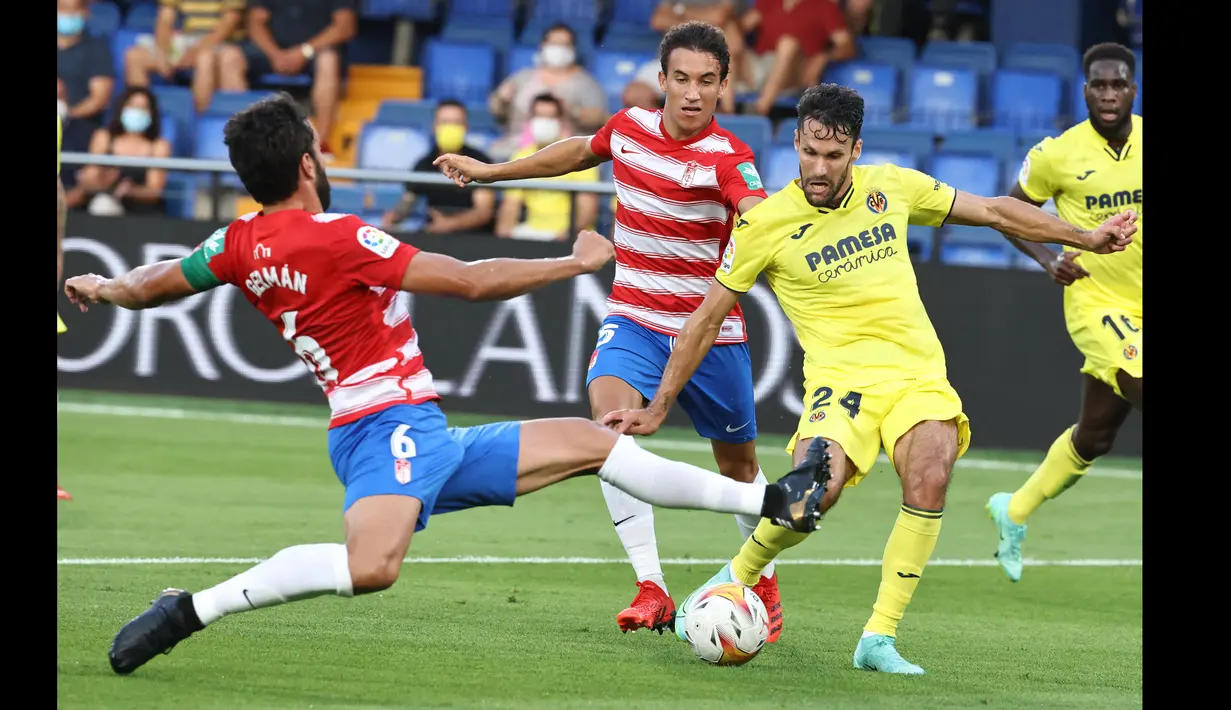 Keputusan tersebut tidak hanya terpaku pada logo sponsor dalam jersey. Tapi juga nama stadion atau aspek lain dalam klub tidak diizinkan untuk sponsor judi. (Foto: AFP/Jose Jordan)