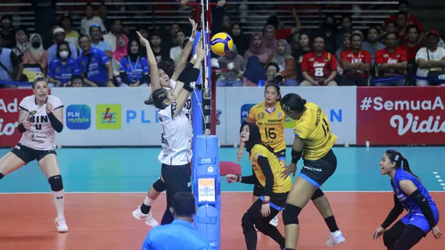 Foto: Jakarta BIN Berikan Kekalahan Perdana Bandung Bjb Tandamata di Final Four PLN Mobile Proliga 2023