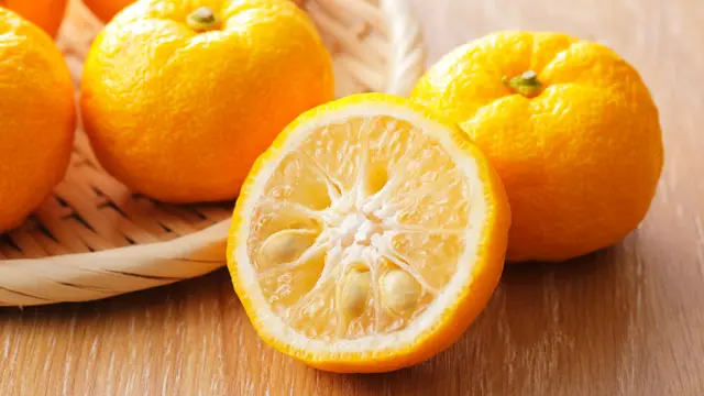 Kenalan Sama Uniknya Buah Yuzu, Superfruit Yang Memiliki Vitamin C 3x Lebih Banyak Dari Buah Lemon Lainnya