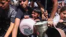 Krisis kemanusiaan di Jalur Gaza terus memburuk secara signifikan sejak Israel memblokir semua bantuan masuk ke wilayah tersebut pada 2 Maret 2025. (Bashar TALEB/AFP)