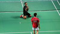 Tommy Sugiarto membungkam bintang Malaysia, Lee Chong Wei dalam pertandingan tiga gim 9-15, 15-10, 15-14.