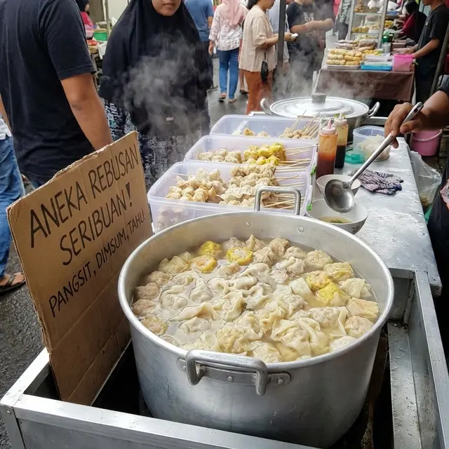Ilustrasi Aneka Rebusan Dumpling dan Pangsit