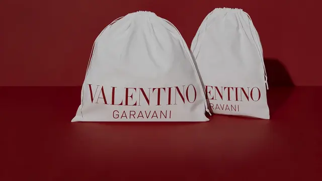 Valentino Luncurkan Inisiatif Keberlanjutan dengan Kemasan Daur Ulang