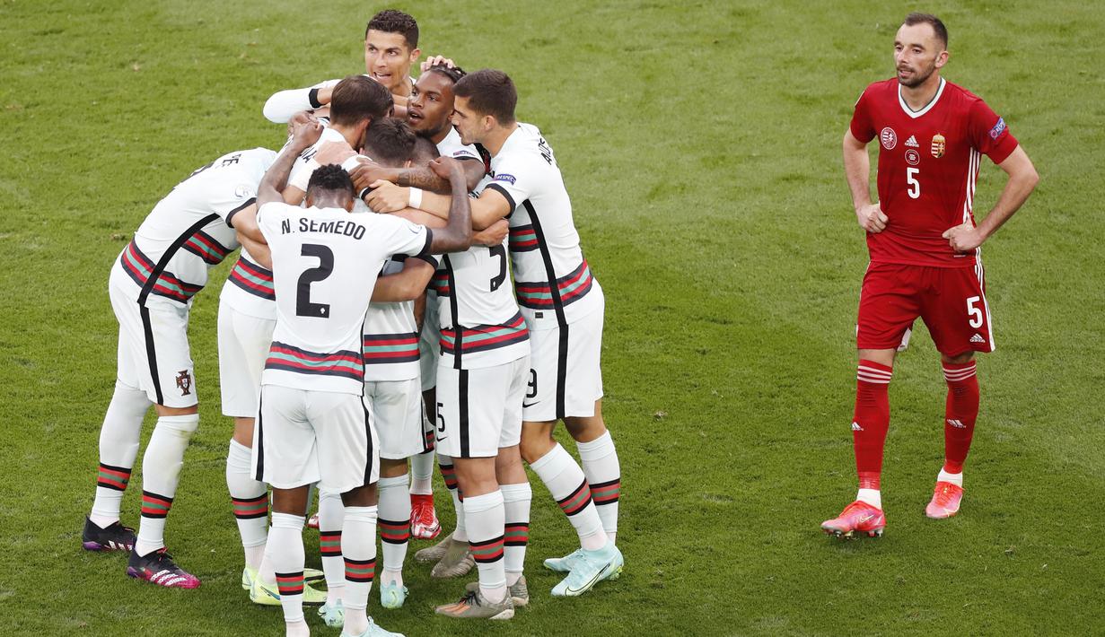 Pada laga kali ini megabintang Cristiano Ronaldo menyumbang dua gol pesta kemenangan Portugal atas Hungaria pada laga perdana Grup F Euro 2020. (AP/Laszlo Balogh, Pool)